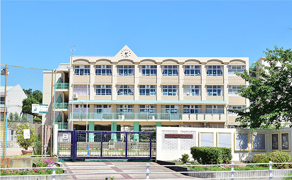 長坂小学校