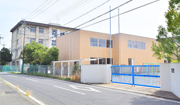 沢池小学校