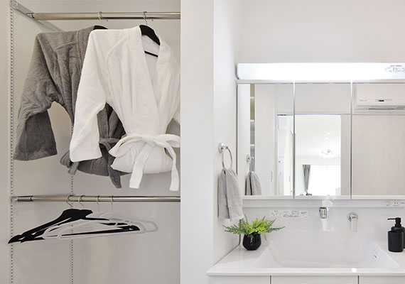 帰宅後の動線◎な洗面室